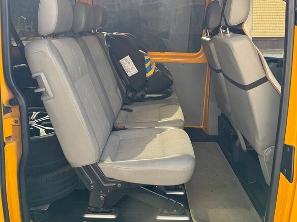 2008 Volkswagen Transporter, жёлтый, 1450000 рублей - вид 13