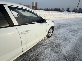 2021 Kia Rio IV Рестайлинг, белый, 990999 рублей, вид 5