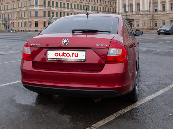 2016 Skoda Rapid I, красный, 900000 рублей - вид 5