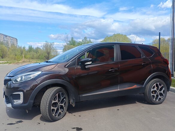 2017 Renault Kaptur I, коричневый, 1200000 рублей - вид 12