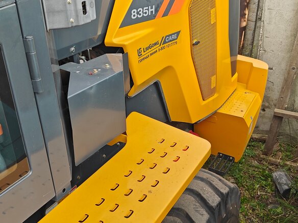 2023 LiuGong CLG 835H, жёлтый - вид 15