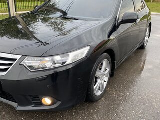 2011 Honda Accord VIII Рестайлинг, чёрный, 1650000 рублей, вид 1