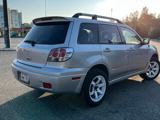 2003 Mitsubishi Outlander I, серебристый, 700000 рублей, вид 5
