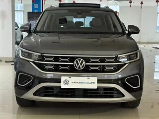 2022 Volkswagen Tayron I Рестайлинг, серый, 1890500 рублей, вид 2