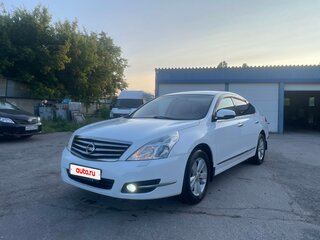 2011 Nissan Teana II (J32) Рестайлинг, белый, 900000 рублей, вид 1
