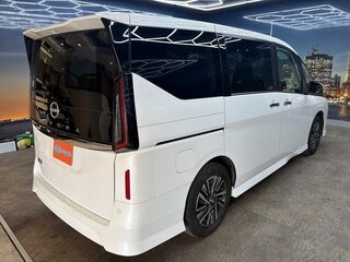 2023 Nissan Serena VI (C28), белый, 2200000 рублей, вид 5