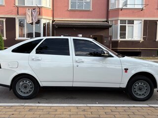 2011 Lada (ВАЗ) Priora I, белый, 270000 рублей, вид 3