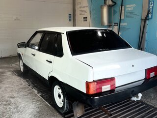 2000 Lada (ВАЗ) 21099, белый, 99000 рублей, вид 4