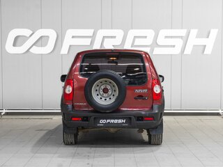 2010 Chevrolet Niva I Рестайлинг, красный, 339000 рублей, вид 4