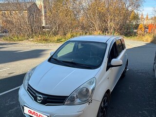 2013 Nissan Note I Рестайлинг, белый, 480000 рублей, вид 2