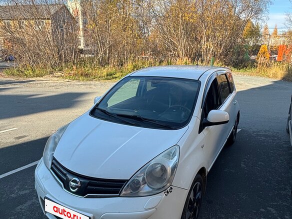 2013 Nissan Note I Рестайлинг, белый - вид 1