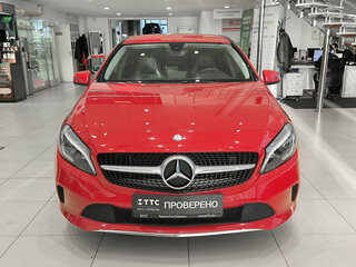 2016 Mercedes-Benz A-Класс 180 III (W176) Рестайлинг, красный, 1500000 рублей, вид 2