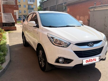 2014 Hyundai ix35 I Рестайлинг, белый, 1590000 рублей, вид 3