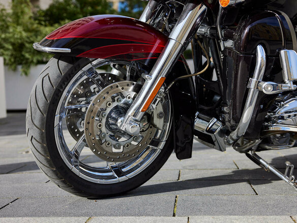 2011 Harley-Davidson CVO Road Glide, красный, 1400000 рублей - вид 19