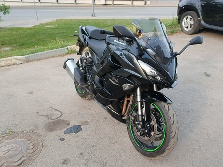 2021 Kawasaki Ninja 1000 SX, чёрный, 1199000 рублей, вид 4