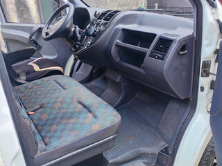 2002 Mercedes-Benz Vito 108 CDI I (W638), белый, 600000 рублей, вид 4