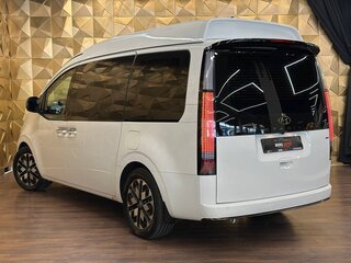 2022 Hyundai Staria I, белый, 7390000 рублей, вид 2
