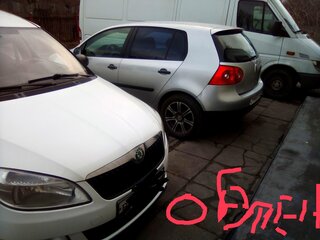 2011 Skoda Roomster I Рестайлинг, белый, 750000 рублей, вид 1