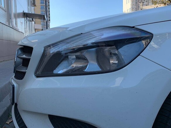 2015 Mercedes-Benz A-Класс 180 III (W176), белый, 1650000 рублей - вид 3