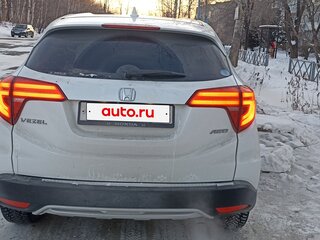 2014 Honda Vezel I, белый, 1350000 рублей, вид 2
