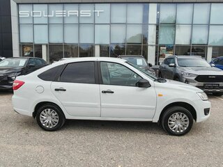 2017 Lada (ВАЗ) Granta I, белый, 595000 рублей, вид 3
