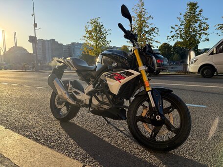 2019 BMW G 310 R, чёрный, 380000 рублей, вид 4