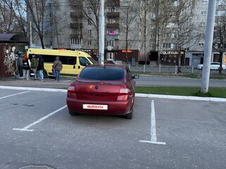 2007 Renault Megane II Рестайлинг, красный, 280000 рублей, вид 2