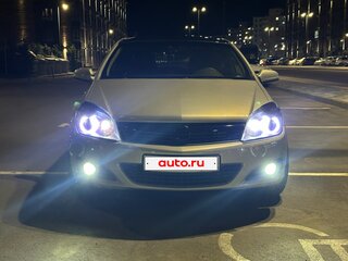 2007 Opel Astra GTC H Рестайлинг, серебристый, 550000 рублей, вид 3