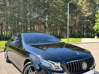 2016 Mercedes-Benz E-Класс 200 V (W213, S213, C238), чёрный, 3100000 рублей, вид 4