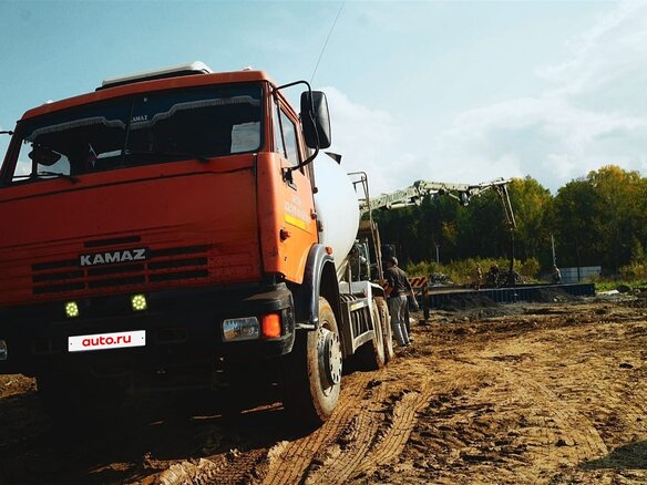 2007 КамАЗ Автобетоносмеситель, оранжевый, 1600000 рублей - вид 1