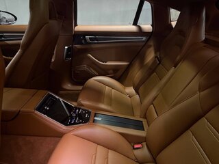 2022 Porsche Panamera 4 Executive II Рестайлинг, чёрный, 11880000 рублей, вид 5