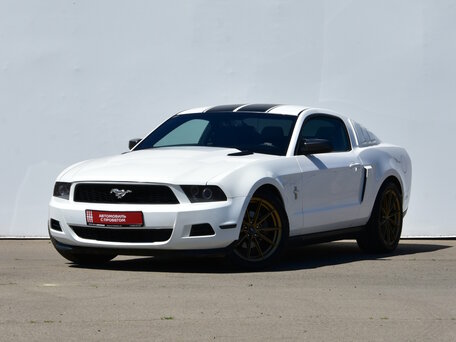 Ford Mustang V Рестайлинг