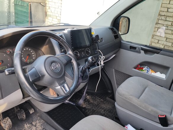 2005 Volkswagen Transporter T5, серый, 1350000 рублей - вид 17