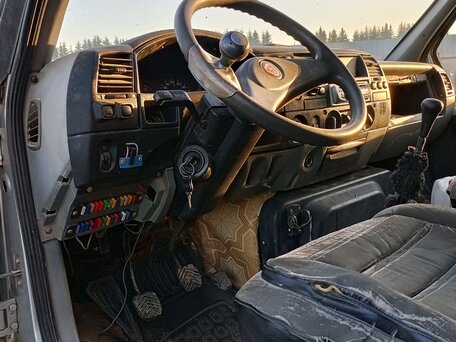 2006 ГАЗ Валдай, серебристый, 550000 рублей, вид 4