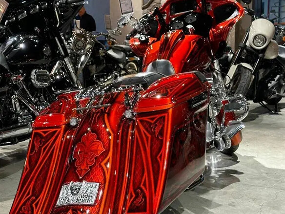 2016 Harley-Davidson Road Glide, красный, 4500000 рублей - вид 16