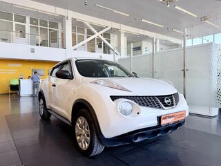 2013 Nissan Juke I, белый, 949000 рублей, вид 3