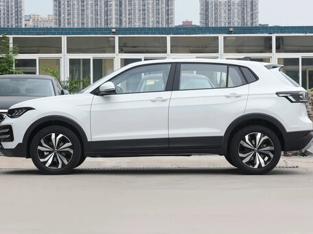 2026 Volkswagen Tharu XR, белый, 1850000 рублей, вид 2