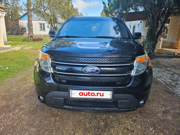 2011 Ford Explorer V, чёрный, 1650000 рублей - вид 1