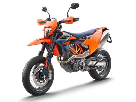 2026 KTM 690 SMC R, оранжевый, 1550000 рублей, вид 5