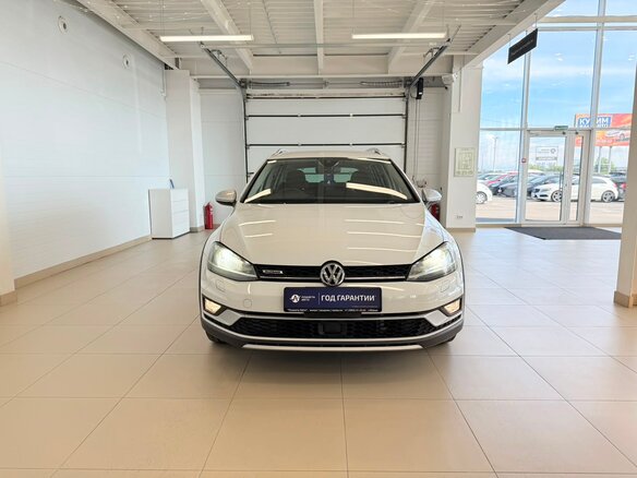 2016 Volkswagen Golf Alltrack VII, белый, 2099999 рублей - вид 9