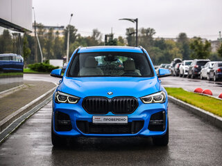 2021 BMW X1 20i xDrive II (F48) Рестайлинг, синий, 3199000 рублей, вид 4