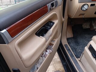 2004 Volkswagen Touareg I, чёрный, 550000 рублей, вид 5