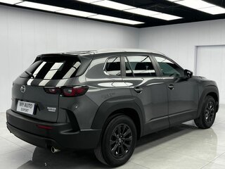 2023 Mazda CX-50, серый, 2250000 рублей, вид 4