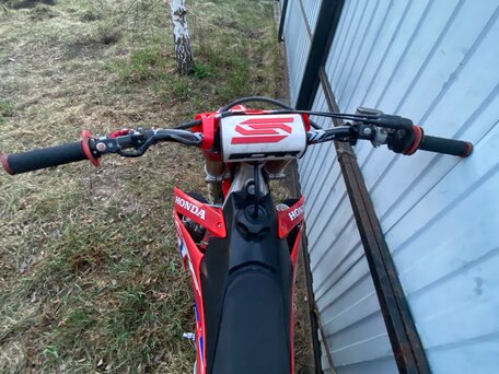 2015 Honda CRF 250R, красный, 430000 рублей, вид 4