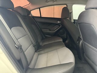 2018 Kia Cerato III Рестайлинг (Classic), белый, 1664000 рублей, вид 4