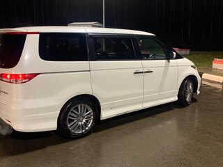 2006 Honda Elysion I Рестайлинг, белый, 1150000 рублей, вид 5