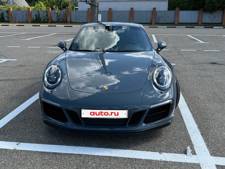 2017 Porsche 911 Carrera 4 GTS VII (991) Рестайлинг, серебристый, 12600000 рублей, вид 2