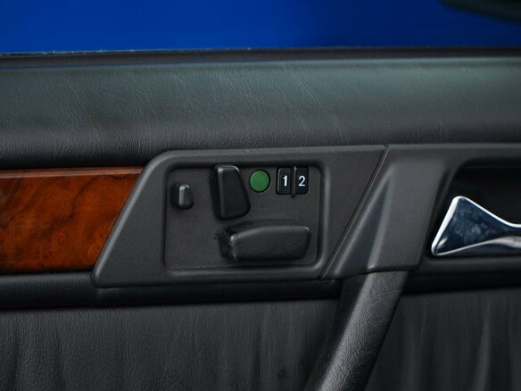1993 Mercedes-Benz E-Класс 320 I (W124), серый - вид 18