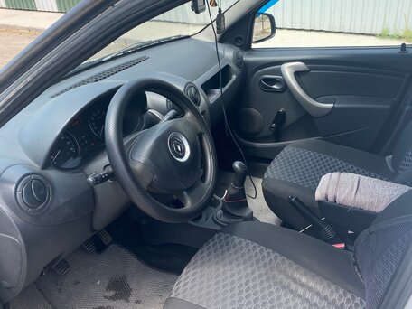2012 Renault Logan Van, белый, 630000 рублей, вид 5