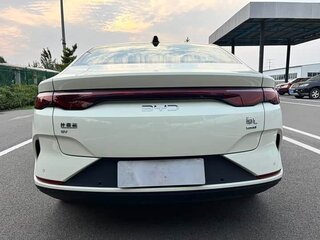 2025 BYD Qin L, белый, 1950000 рублей, вид 5